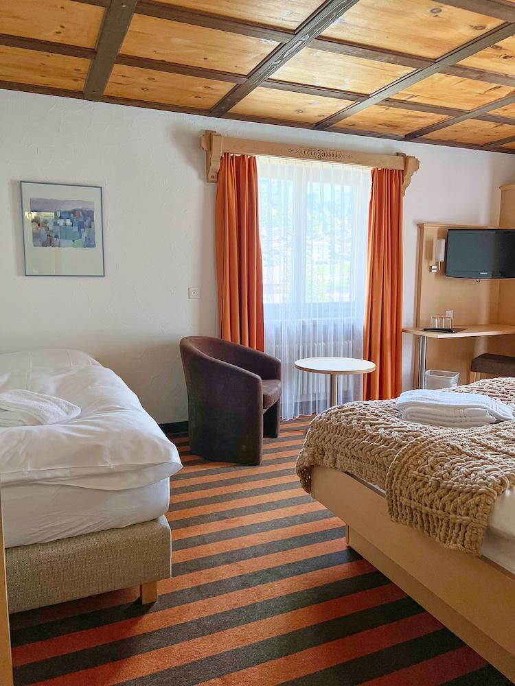 Madrisa Lodge Клостерс Екстериор снимка