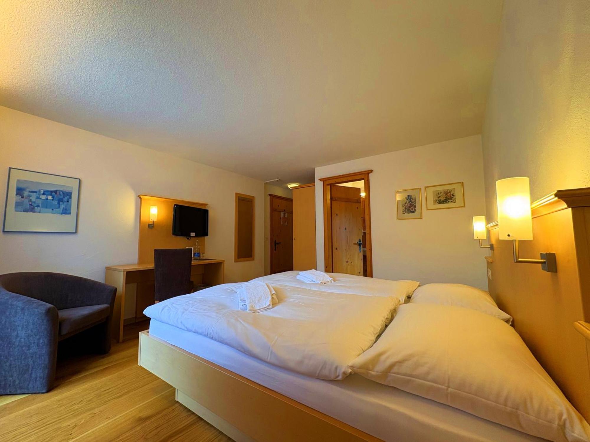 Madrisa Lodge Клостерс Екстериор снимка