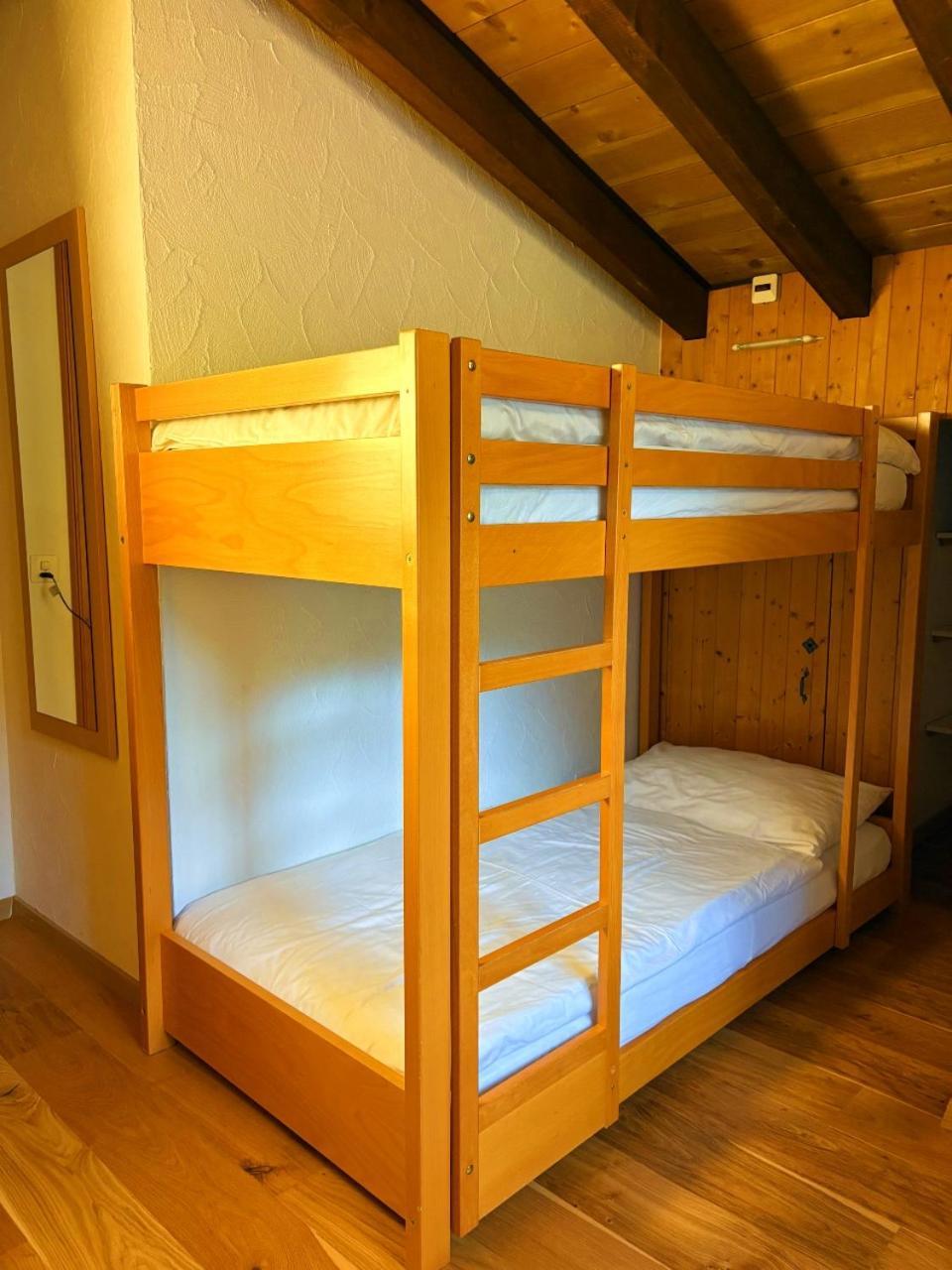 Madrisa Lodge Клостерс Екстериор снимка