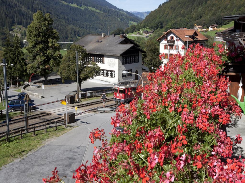 Madrisa Lodge Клостерс Екстериор снимка